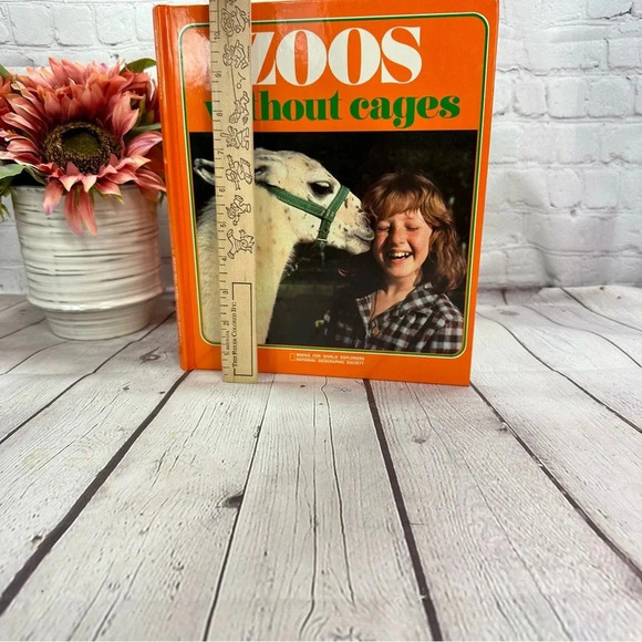 Vintage 1981 National Geographic zoos without cages book - Picture 2 of 8